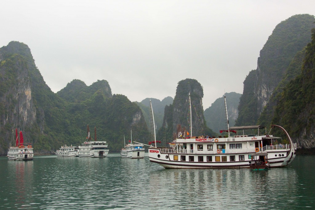 Ha Long Bay morning day 2-1