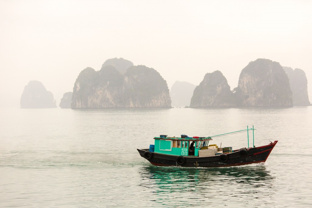 ha long bay - fishing boat-1